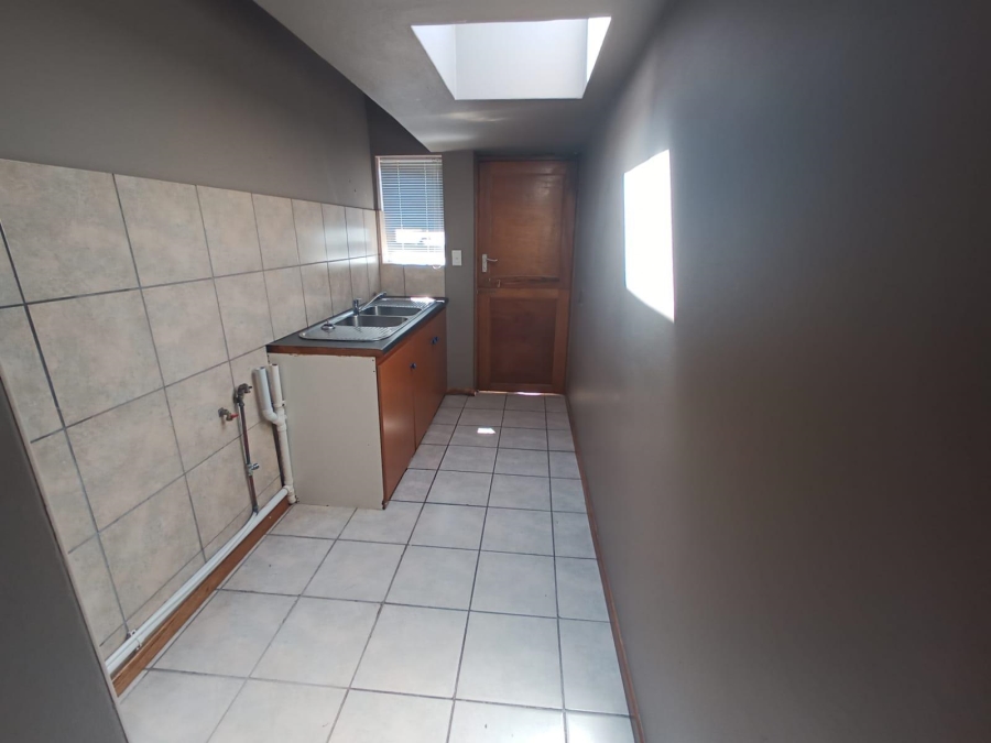 To Let 3 Bedroom Property for Rent in Seemeeu Park Western Cape